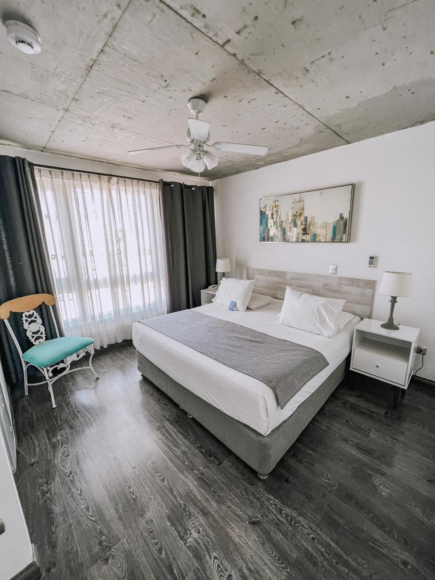 Hotel Puerto Chinchorro Arica Buitenkant foto